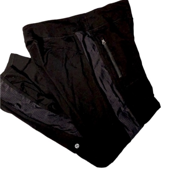Lululemon Joggers - Picture 6 of 14